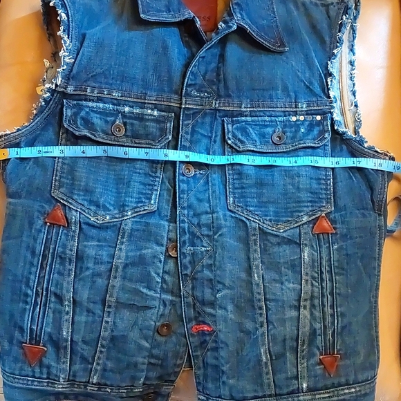 SALE! GUESS Los Angeles vintage denim vest - Picture 9 of 12